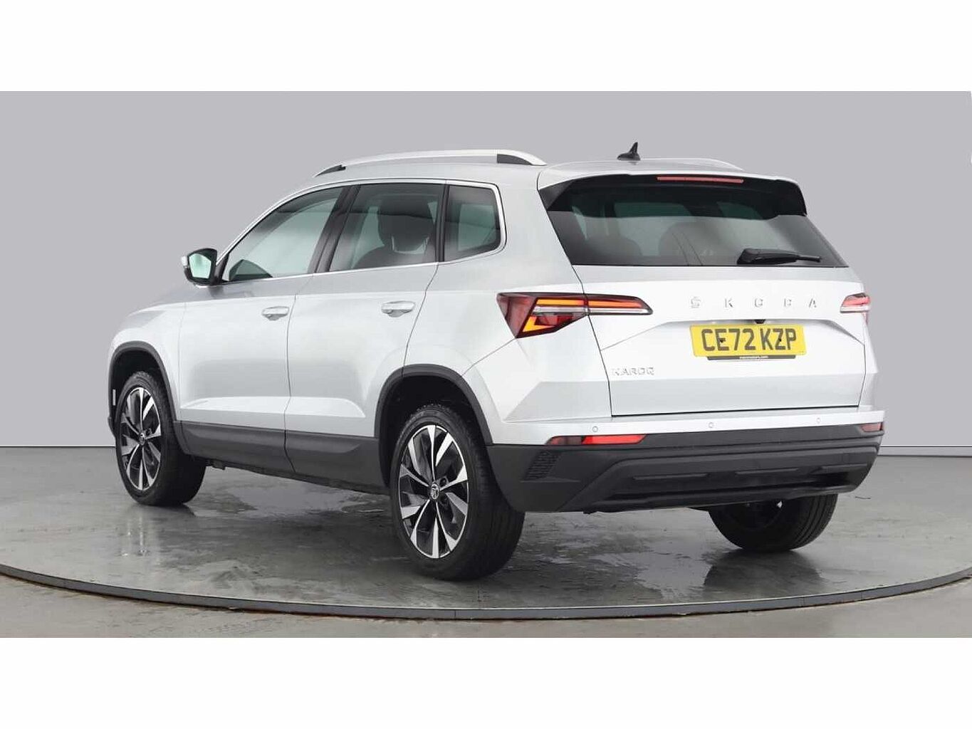 SKODA Karoq SUV 1.0 TSI (110ps) SE L