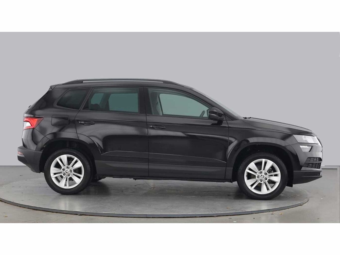 SKODA Karoq SUV 1.6TDI (115ps) SE Technology SCR