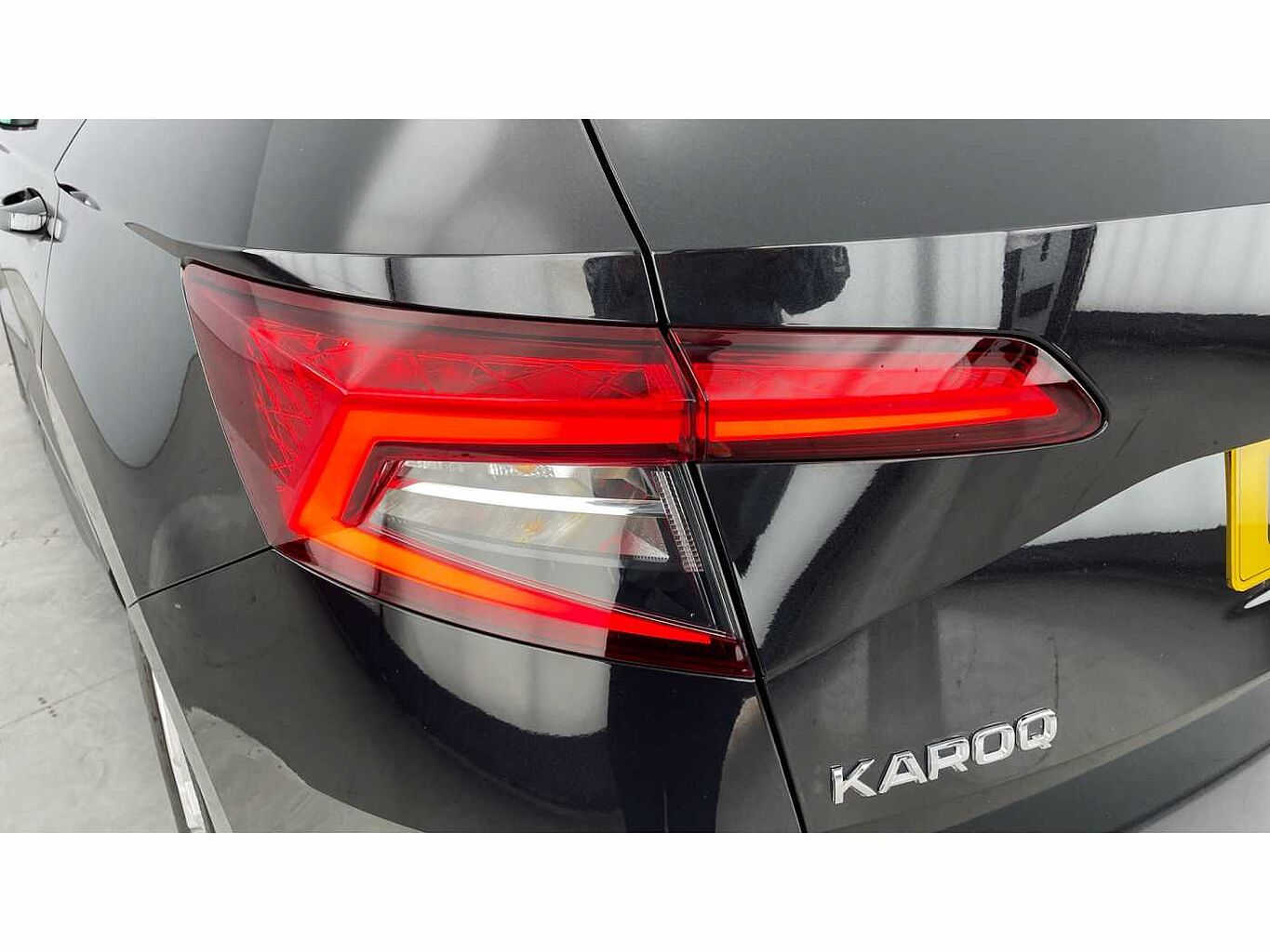 SKODA Karoq SUV 1.6TDI (115ps) SE Technology SCR