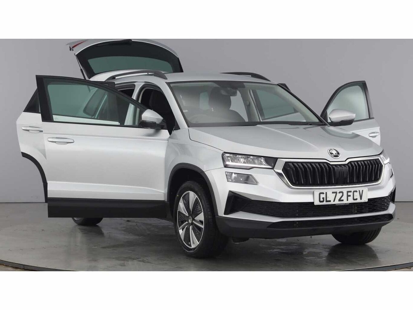 SKODA Karoq SUV 1.5 TSI (150ps) SE Drive ACT