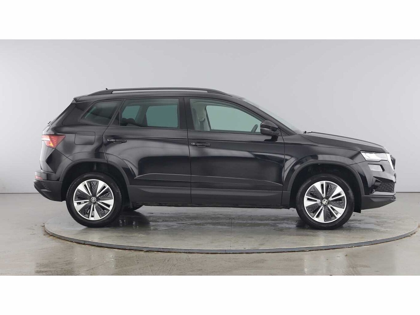 SKODA Karoq SUV 1.0 TSI (110ps) SE Drive