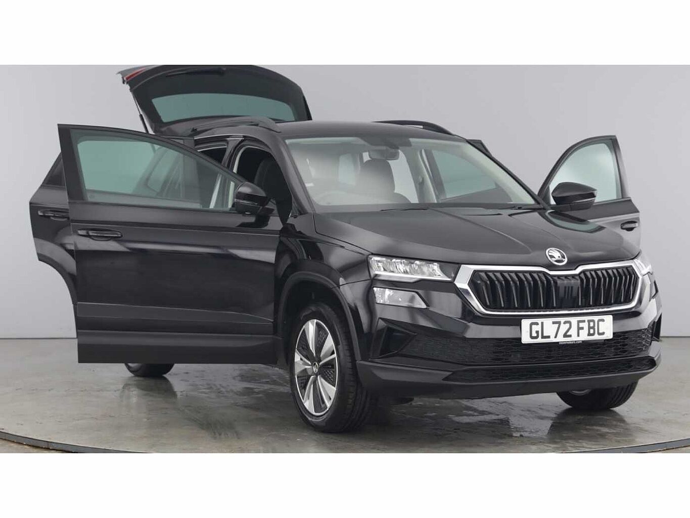 SKODA Karoq SUV 1.0 TSI (110ps) SE Drive