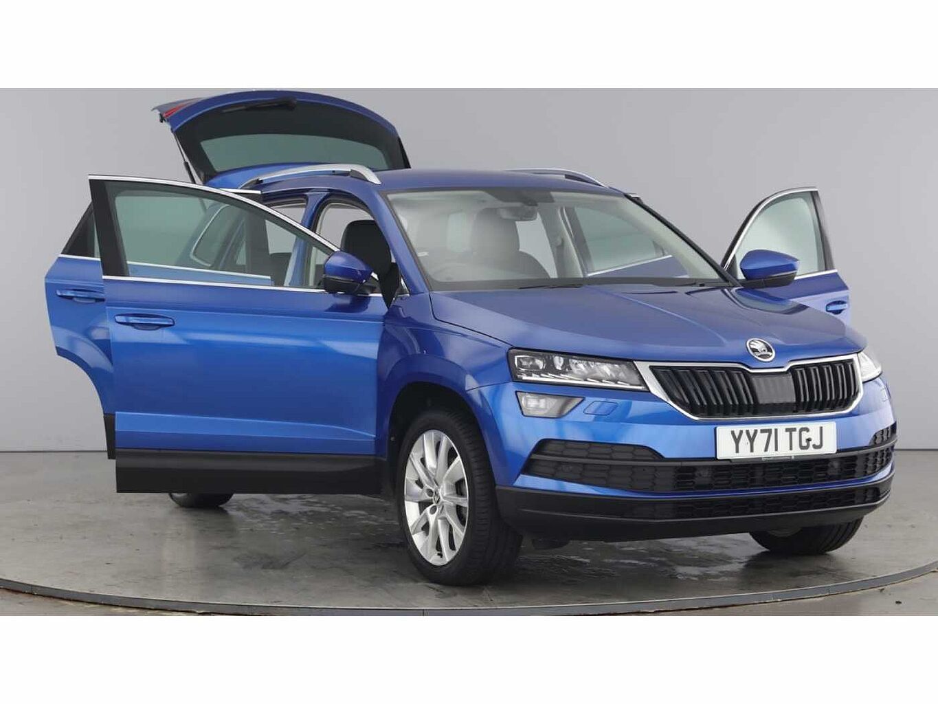 SKODA Karoq SUV 1.0 TSI (110ps) SE L