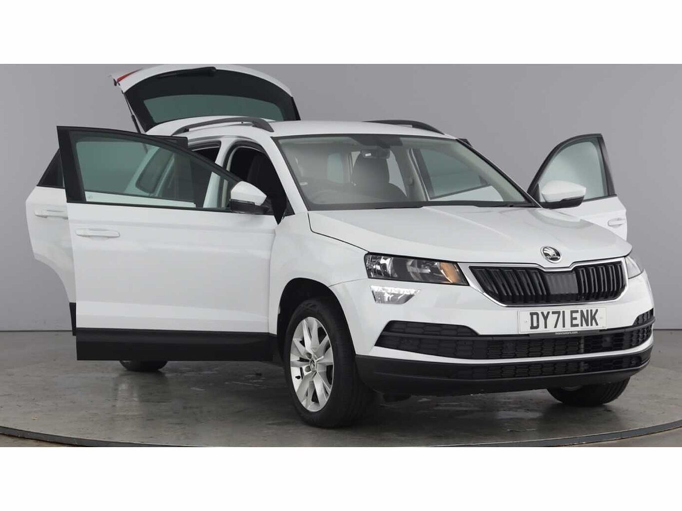 SKODA Karoq SUV 1.5 TSI (150ps) SE Technology ACT